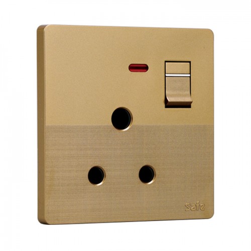 3 Pin Round Socket with Switch