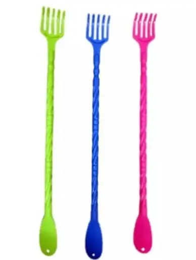 Plastic Back Scratcher Stick (3 Pcs Set)
