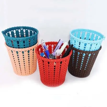 Multi-Purpose Plastic Woven Pattern Pen Holder & Mini Storage Basket – Multi-Color